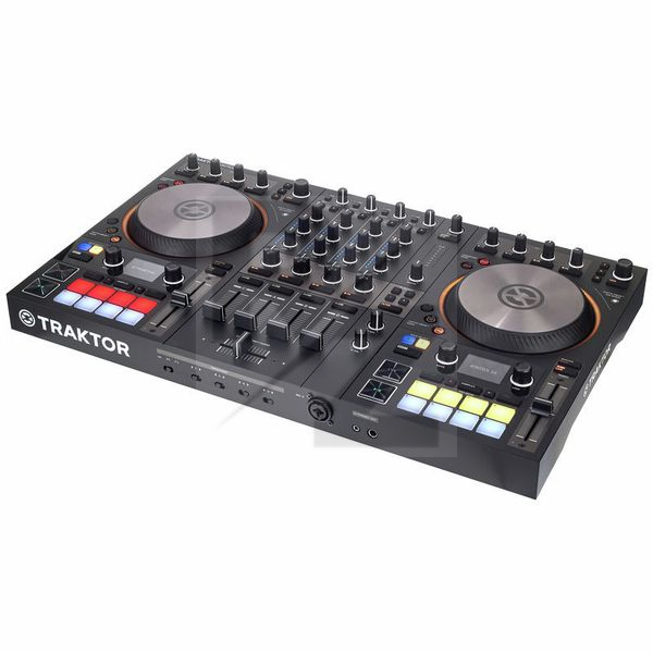 Image Native Instruments Traktor S4 MK3