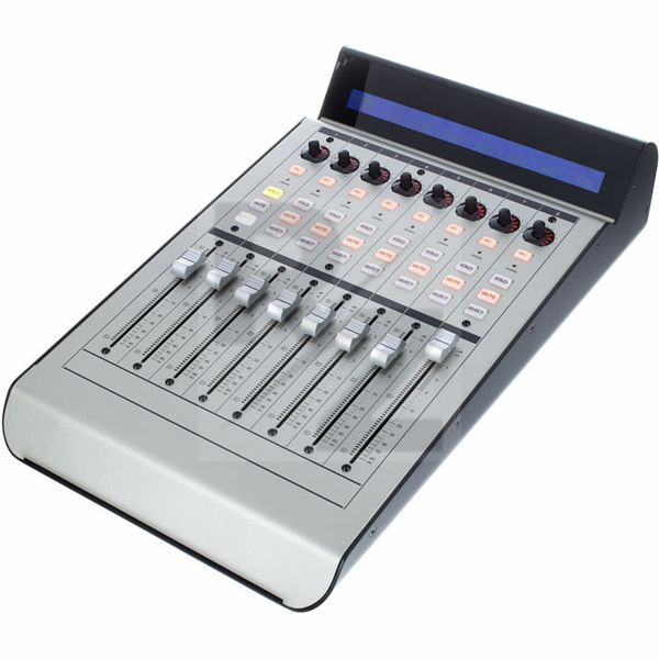 Image Mackie Control XT Pro