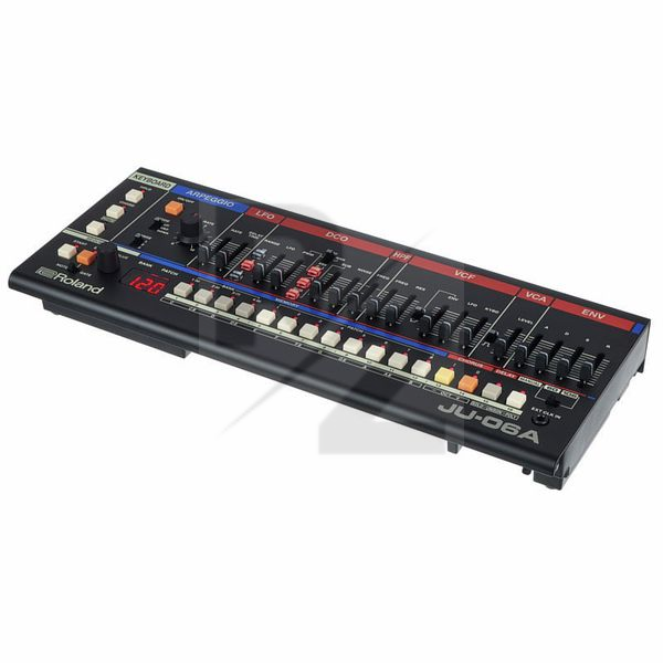 Image Roland JU-06A