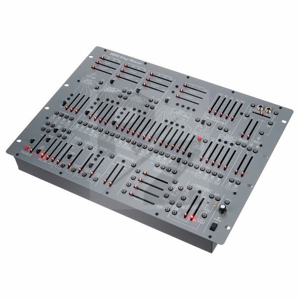 Image Behringer 2600 Gray Meanie