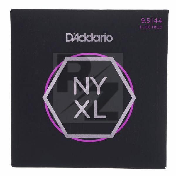 Image Daddario NYXL09544