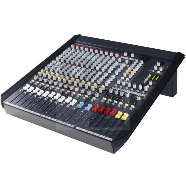Allen & Heath WZ4 14:4:2 Image Allen & Heath WZ4 14:4:2