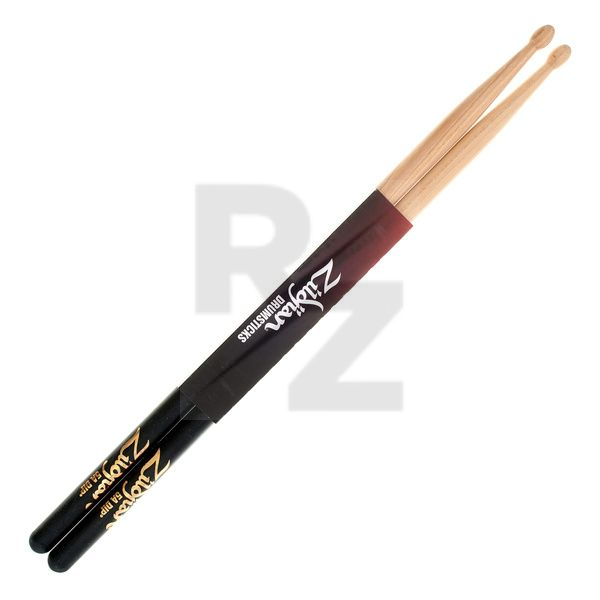 Image Zildjian 5A Black Dip Hickory Sticks
