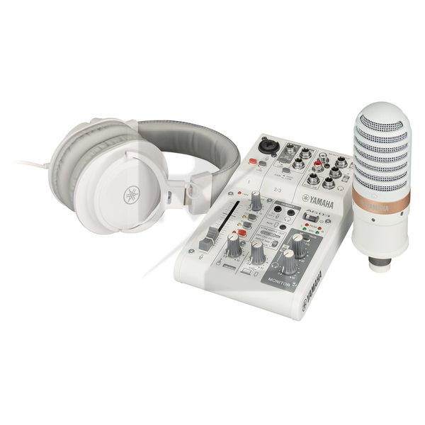 Yamaha AG 03 MK2 Live Stream Pack WH Image Yamaha AG 03 MK2 Live Stream Pack WH