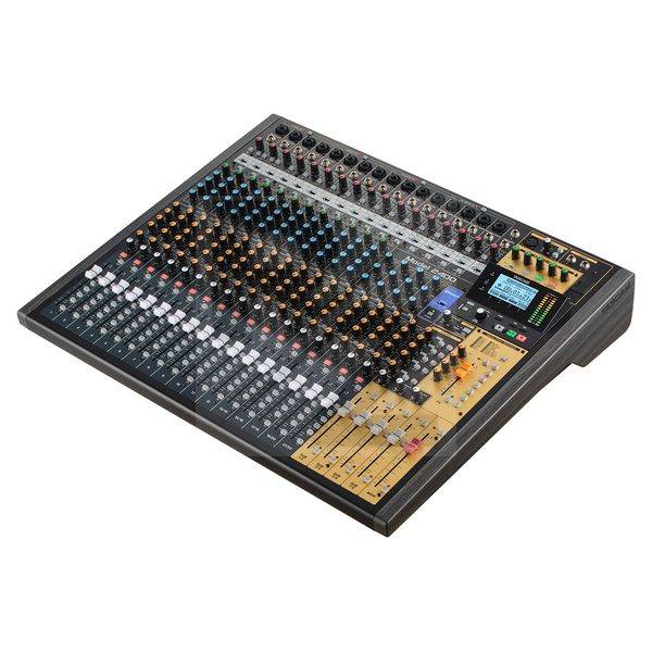 Image Tascam Model 2400