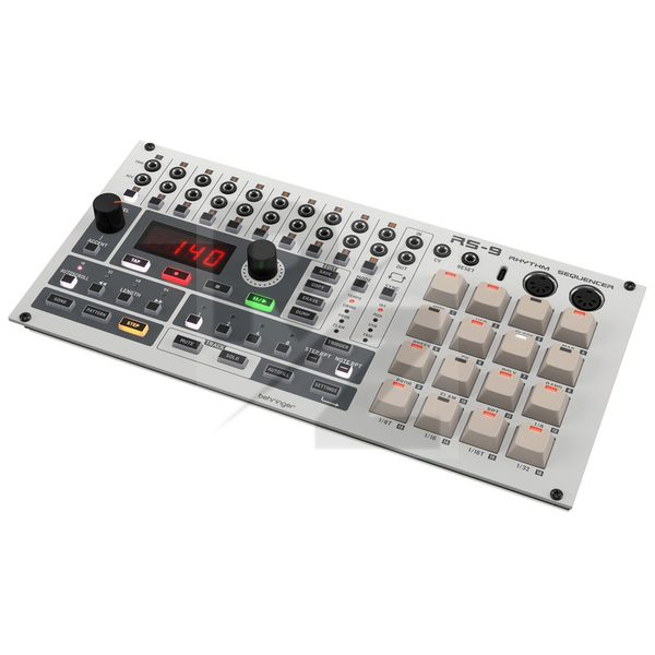 Image Behringer RS-9