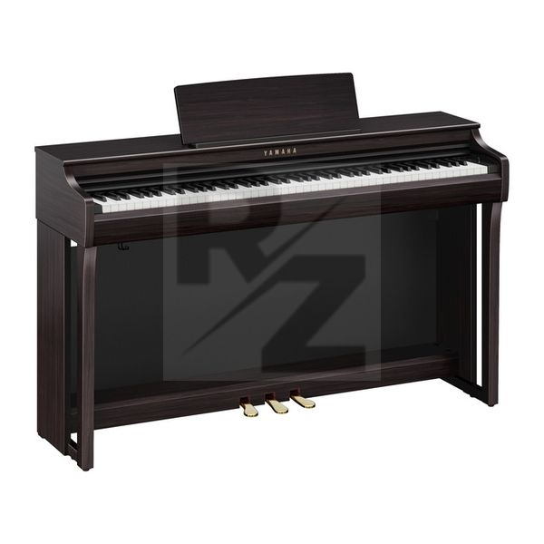 Image Yamaha CLP-825 R
