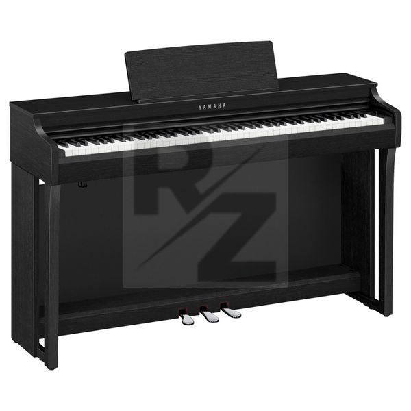 Yamaha CLP-825 B Image Yamaha CLP-825 B